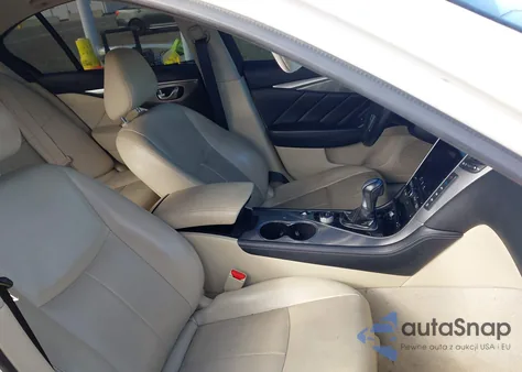 2015 Infiniti Q50 Premium из США, поврежденный, VIN JN1BV7AP1FM352782